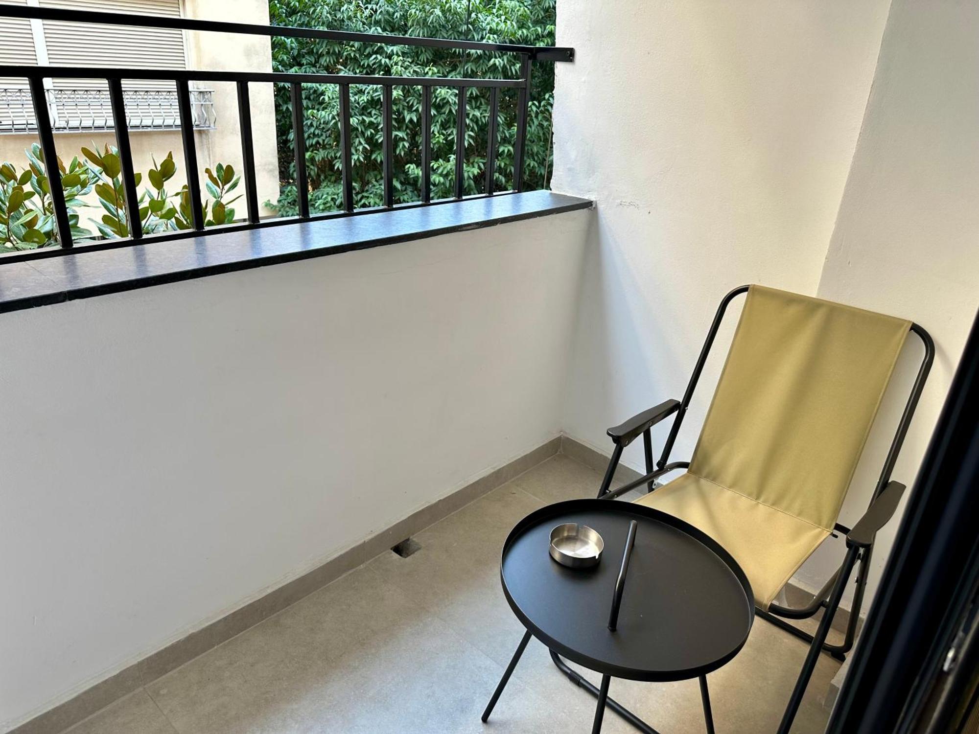 Lili'S Tirana Center Apartments Экстерьер фото