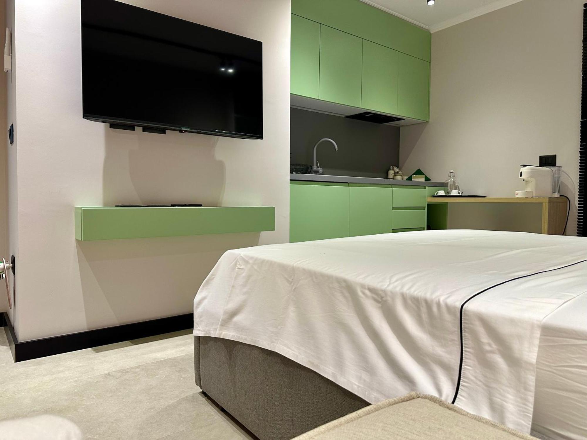 Lili'S Tirana Center Apartments Экстерьер фото