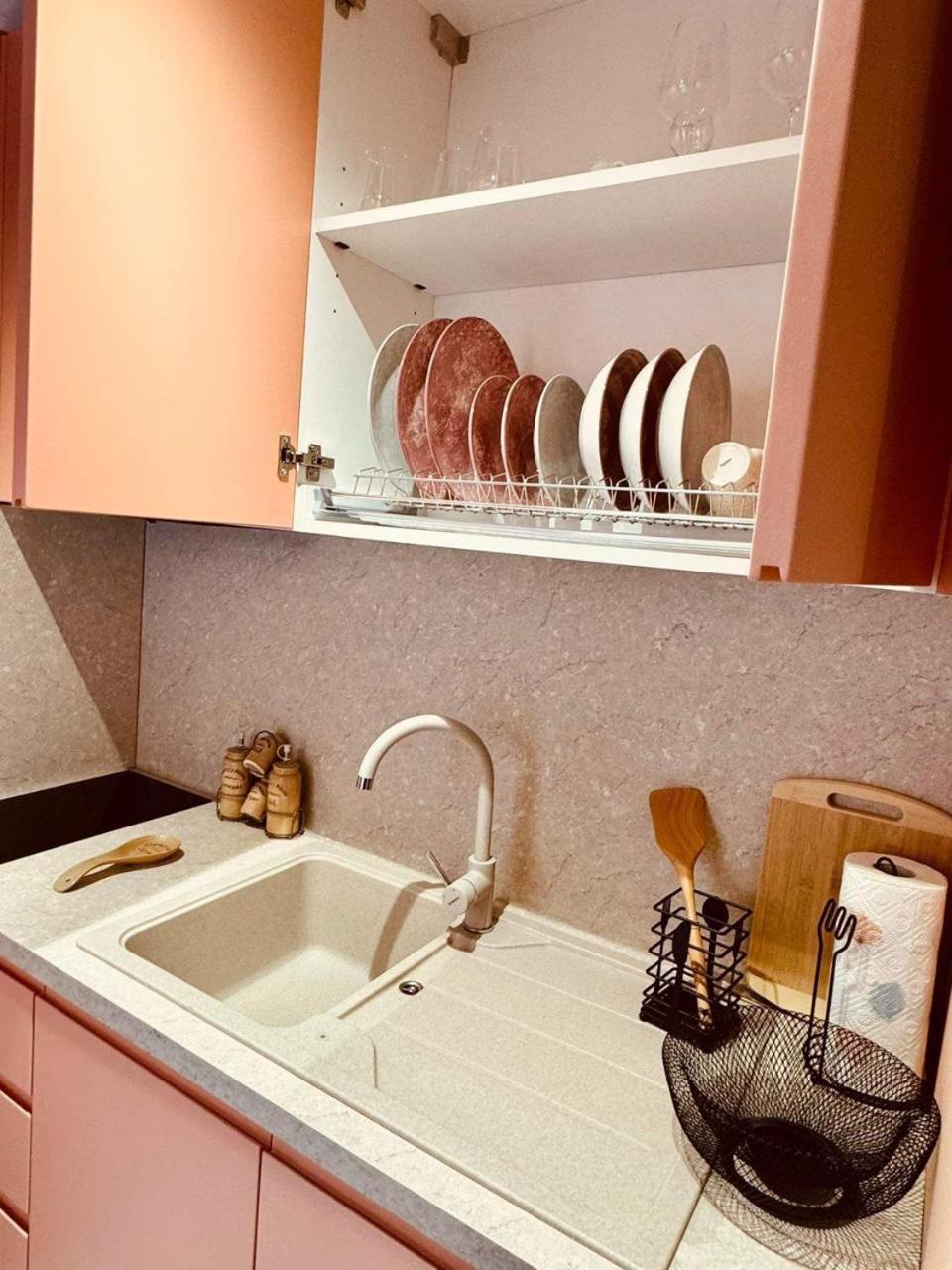 Lili'S Tirana Center Apartments Экстерьер фото